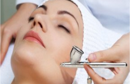 皮の若返りのしわの取り外しの酸素の注入機械 Cosmetology 装置